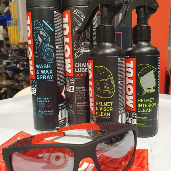 KIT PULIZIA E MANUTENZIONE MOTO